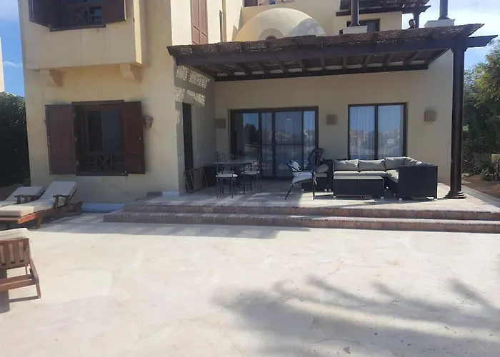 Villa, With Heated Pool And Lagoon
